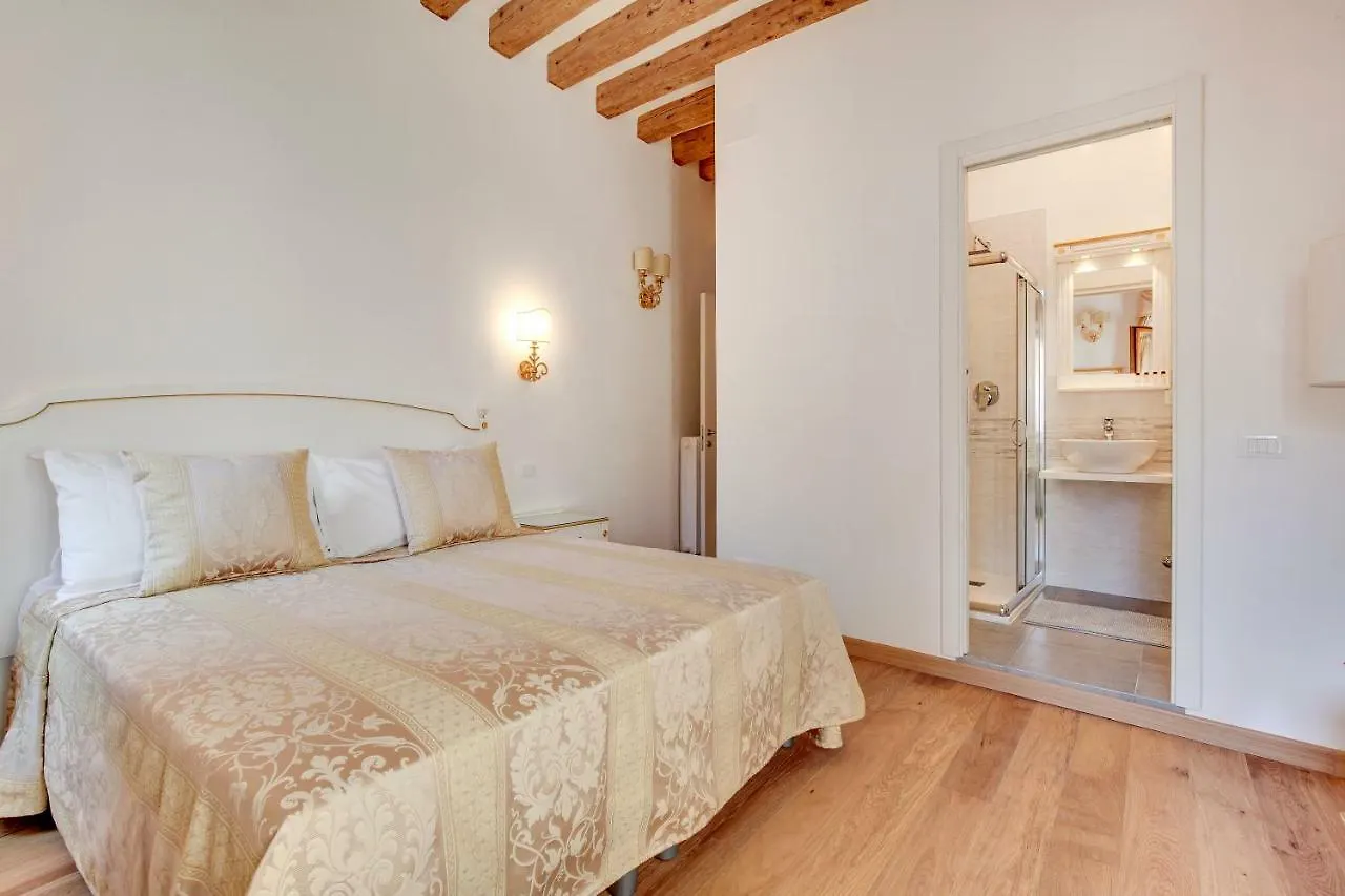 Ferienwohnung Nikki House Venedig Apartment
